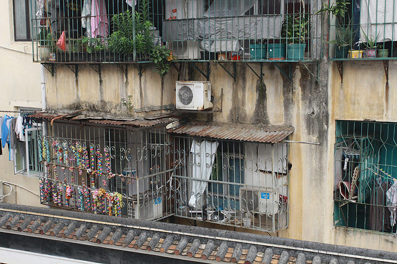 Макао, Экскурсия Храм А-Ма, Дома напротив (Macao, A-Ma Temple Route, Near the Casa do Mandarim)