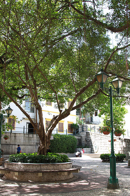 Макао, Экскурсия Храм А-Ма, Площадь Largo do Lilau (Macao, A-Ma Temple Route, Largo do Lilau)