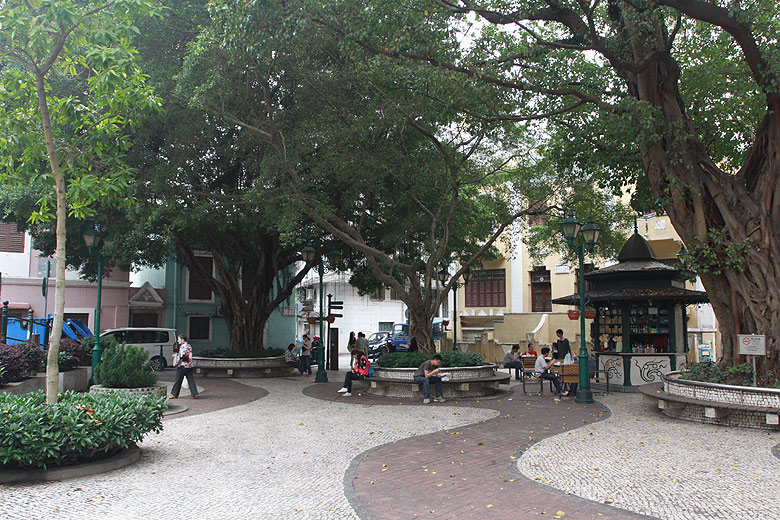 Макао, Экскурсия Храм А-Ма, Площадь Largo do Lilau (Macao, A-Ma Temple Route, Largo do Lilau)