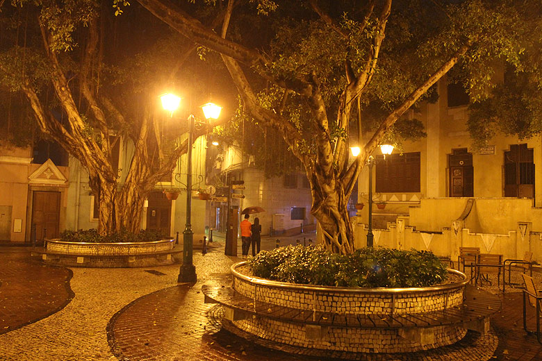 Макао, Экскурсия Храм А-Ма, Площадь Largo do Lilau (Macao, A-Ma Temple Route, Largo do Lilau)