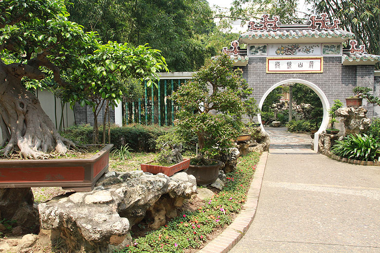 Макао, Экскурсия Холм Гия, Сад Лоу Лим Иёк (Macao, Guia Hill Route, Jardim Lou Lim Ieoc - Lou Lim Ieoc Garden)