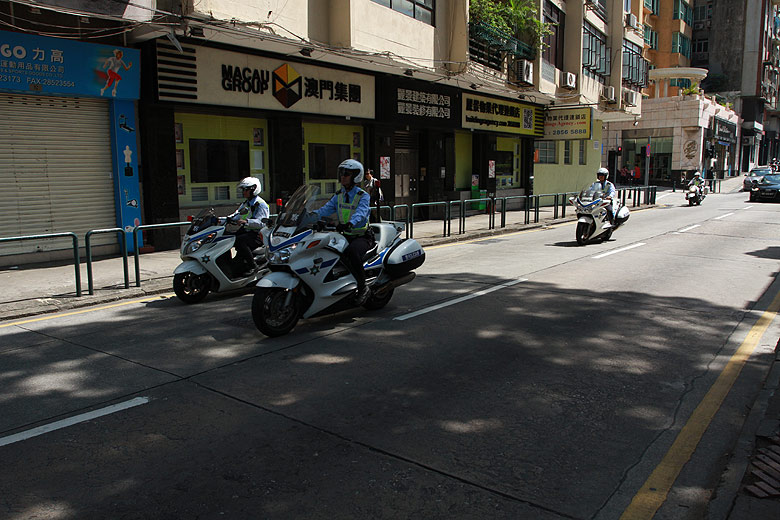 Макао, Экскурсия Холм Гия, Полиция (Macao, Guia Hill Route, Police)