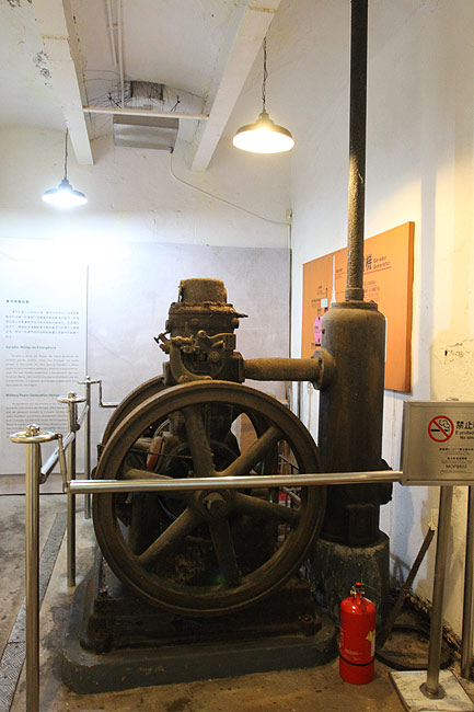 Макао, Экскурсия Холм Гия, Комплекс Военных Туннелей (Macao, Guia Hill Route, Air Raid Shelters)