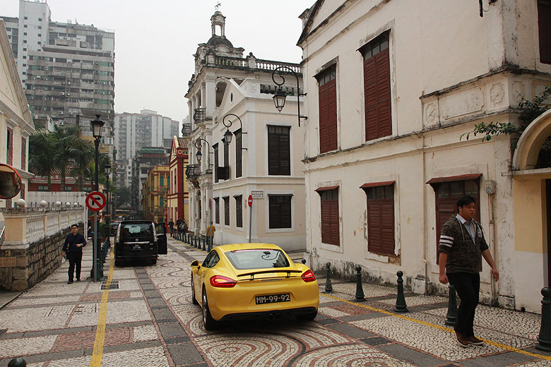 Макао, Экскурсия Холм Гия, Calcada da Igreja de S. Lazaro (Macao, Guia Hill Route, Calcada da Igreja de S. Lazaro)