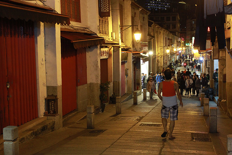Фото. Улица Счастья (Rua da Felicidade)