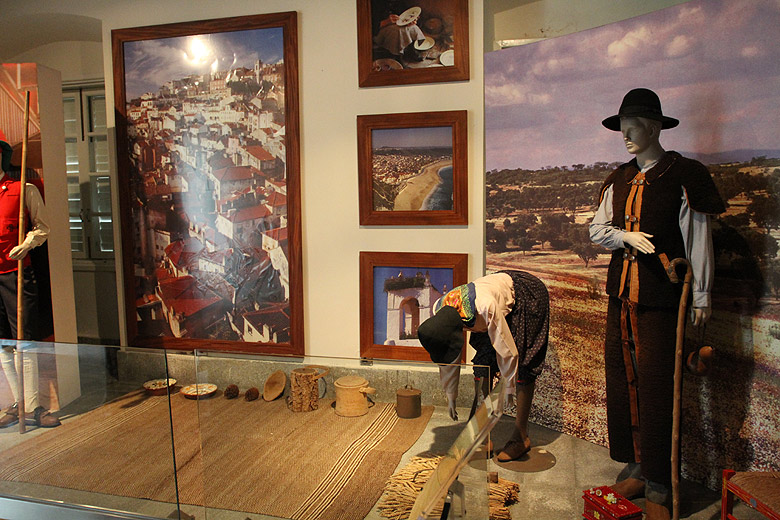 Макао, Экскурсия по Тайпе, Дома Музеи Тайпы (Macao, Taipa Route, Casas-Museu da Taipa)